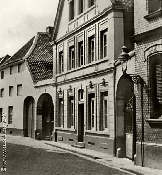Datei:Haus Basels mit Brauerei.jpg