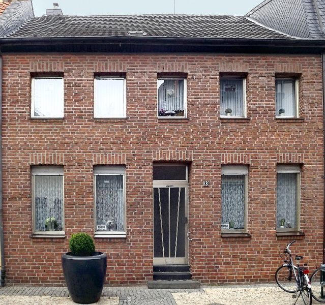 Datei:Ellenstrasse 33 2013.jpg