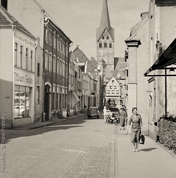 Datei:Peterstraße um 1960.jpg