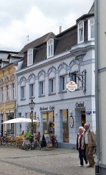 Datei:Engerstraße 55 2009.jpg