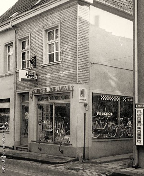 Datei:Judenstr Fahrrad Claassen 1969.jpg