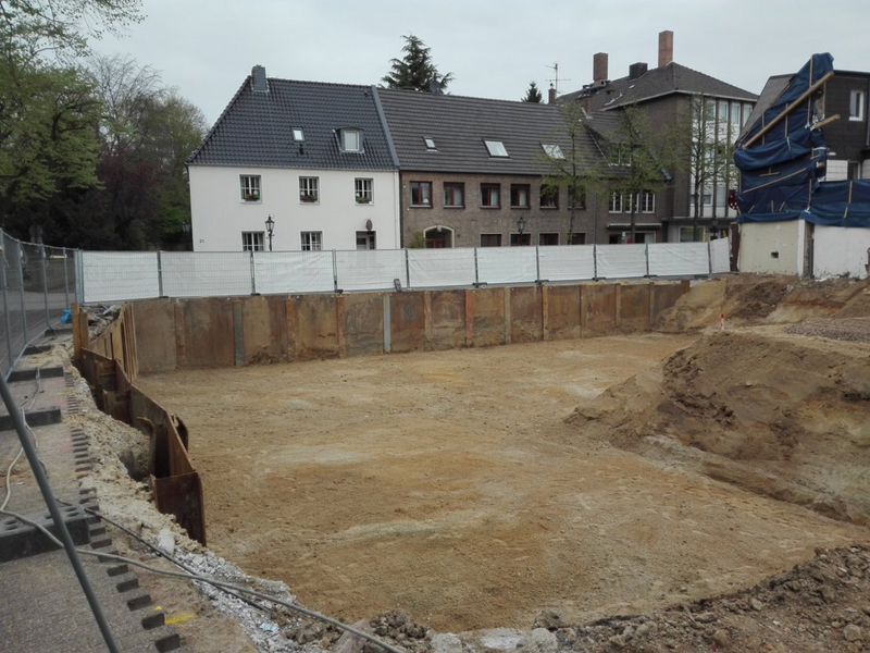 Datei:Ellenstrasse 16-18 Baugrube.png