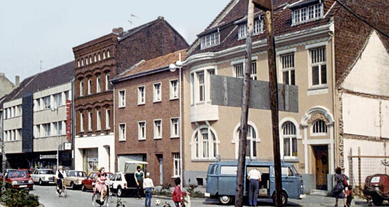 Datei:Burgstr 8-16 1980.jpg