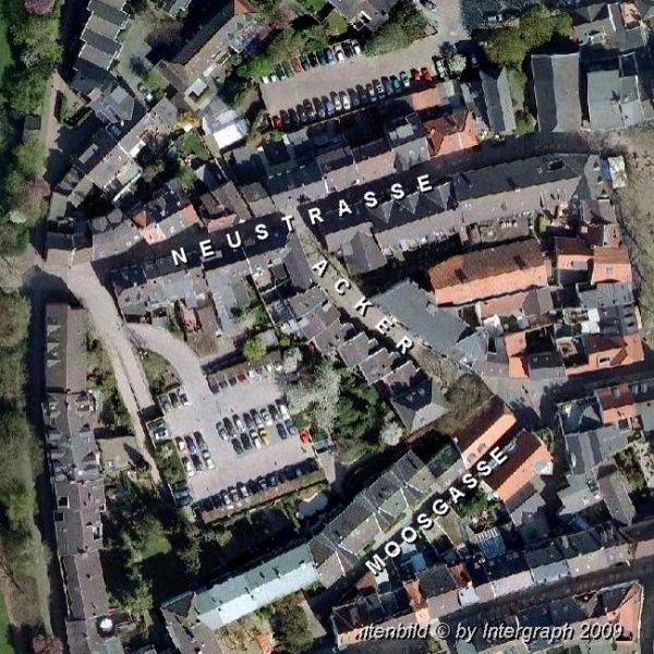 Datei:Satellitenbild Neustraße Acker Moosgasse 09.jpg
