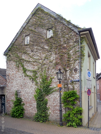 Neustraße 16 Seitenansicht.jpg