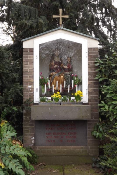 Datei:Ellenstrasse anna1 2013.jpg