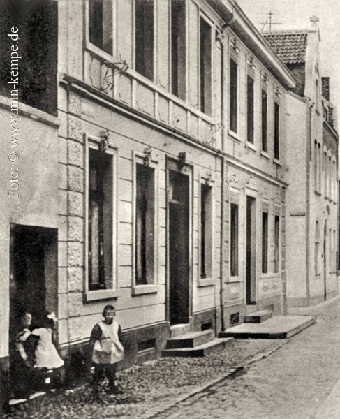 Datei:Fotoausschnitt-Haus-19 20 21.jpg