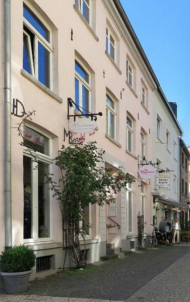 Datei:Peterstraße 30 2014.jpg
