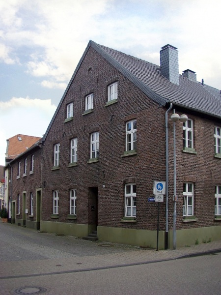 Datei:Oelstraße Nr.2.jpg