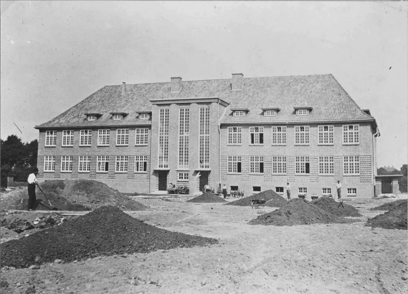 Datei:Martinschule Bauarbeiten.png