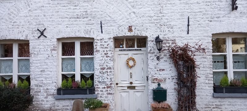 Datei:Burgwall 8.jpg