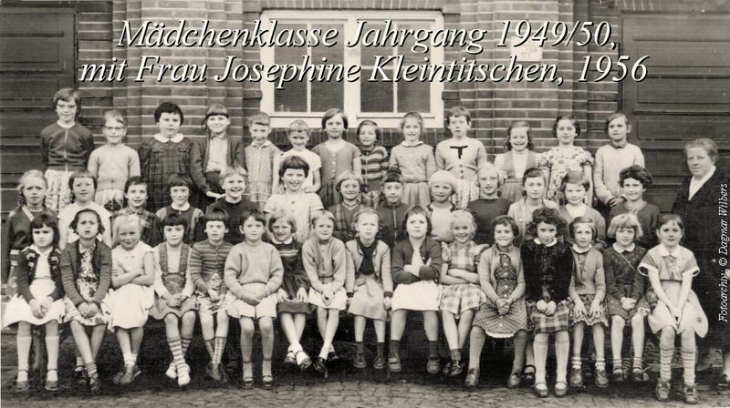 Datei:Klassenfoto-1956-m-kleintitschen-gr.jpg