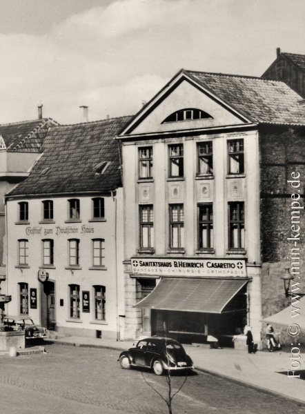 Datei:Deutsches Haus und Casaretto.jpg