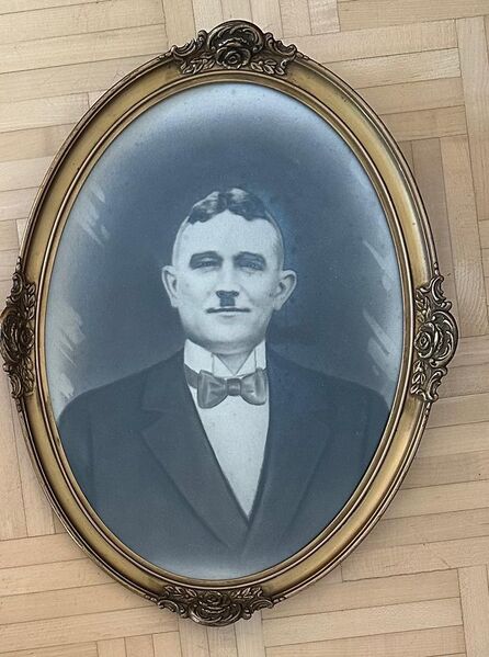 Datei:Wiedefeld August.jpg